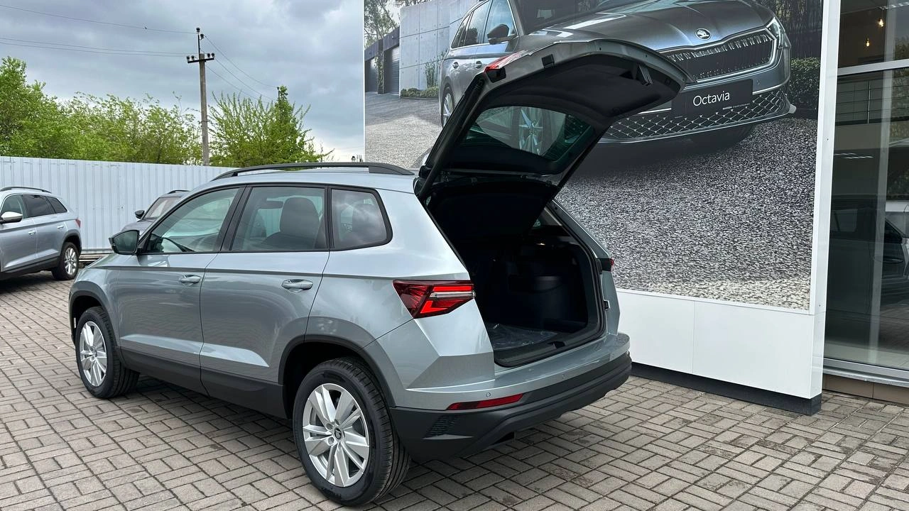 Фото автомобіля Škoda Karoq Selection Plus 2026