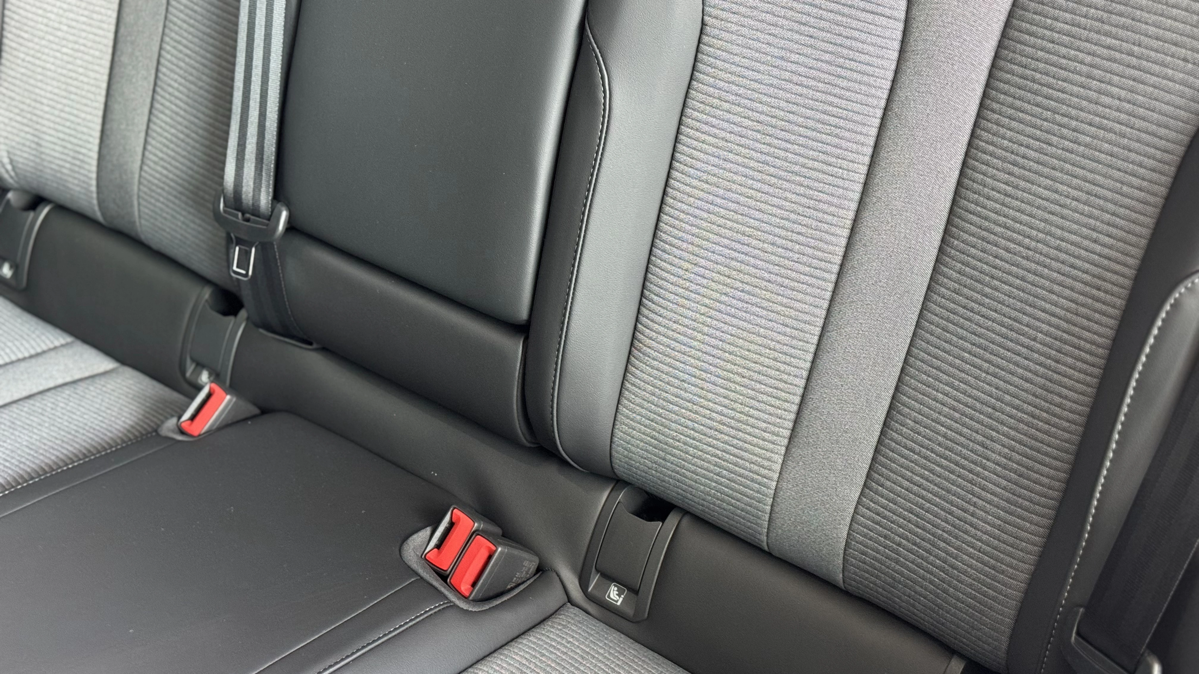 Фото автомобіля Škoda Enyaq 85